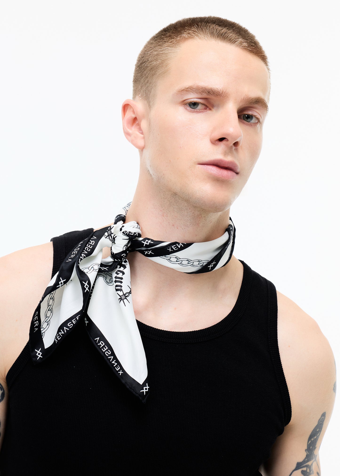 XENASERA UNISEX PRINTED SCARF