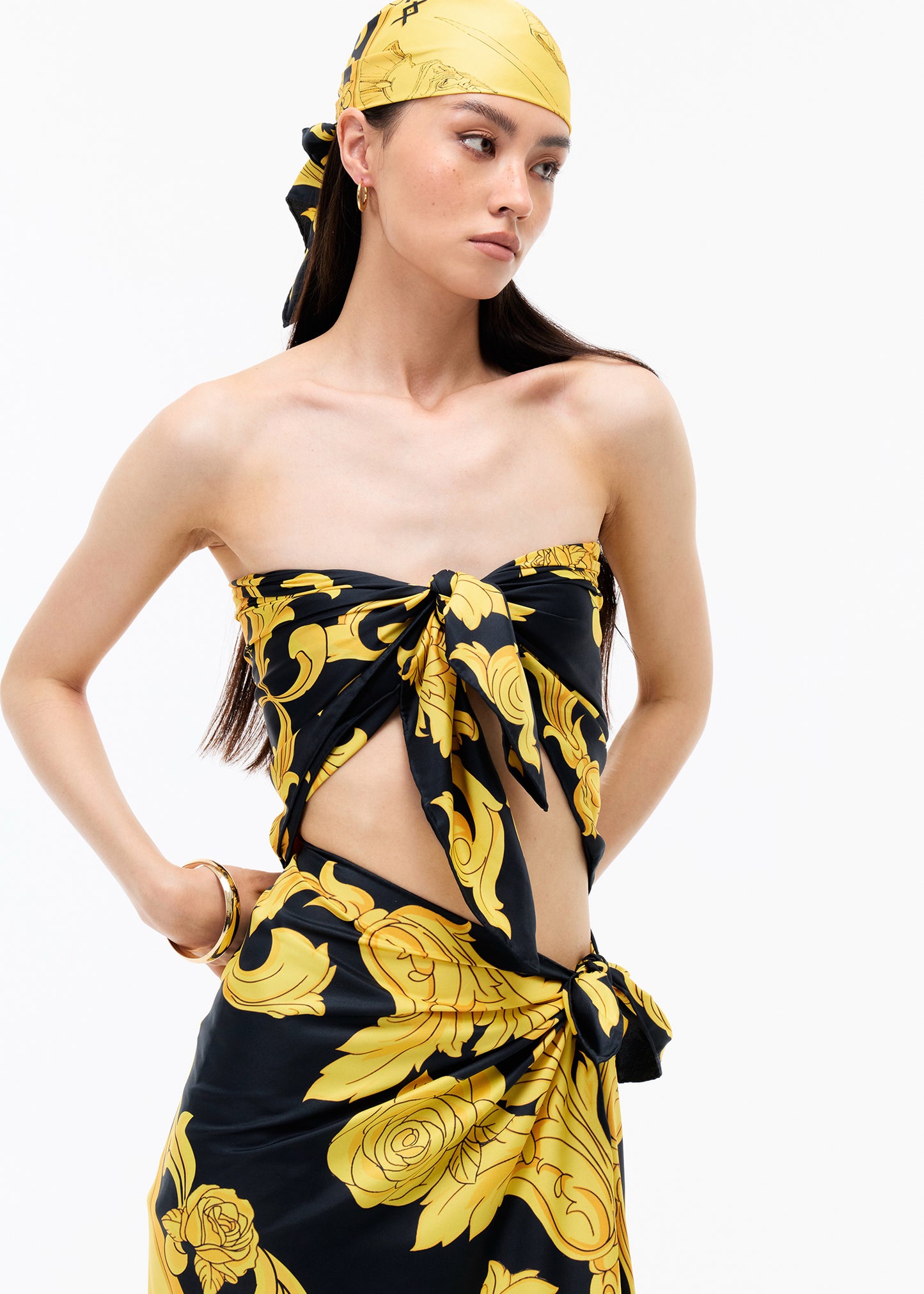 XENASERA UNISEX PRINTED SCARF