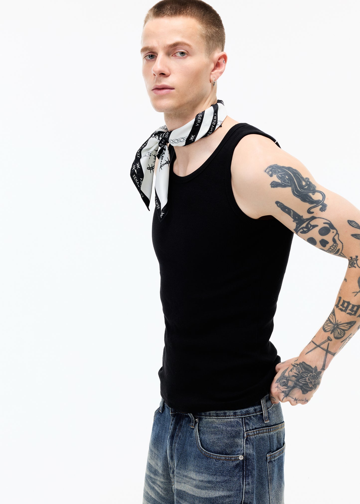 XENASERA UNISEX PRINTED SCARF