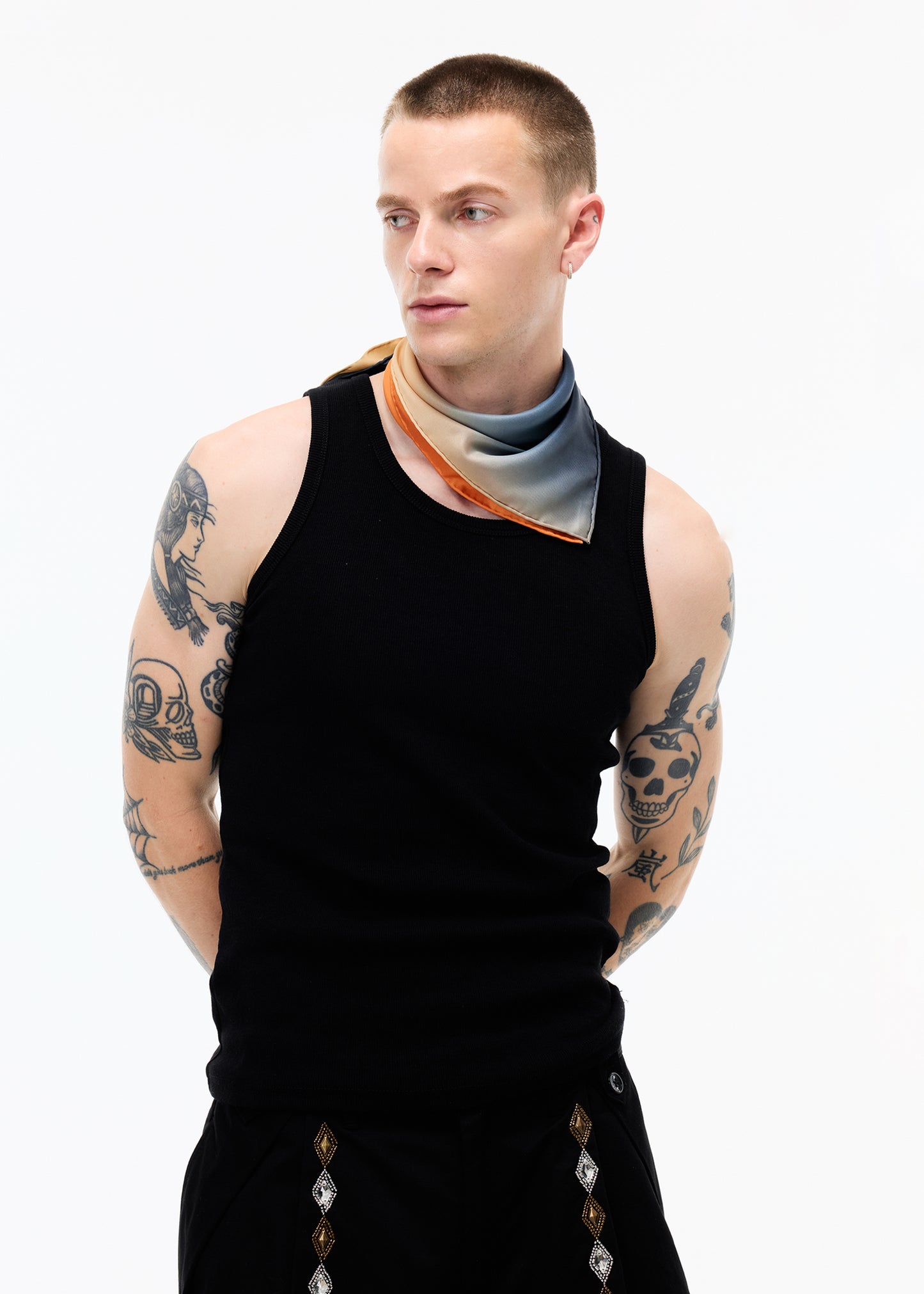 XENASERA UNISEX PRINTED SCARF