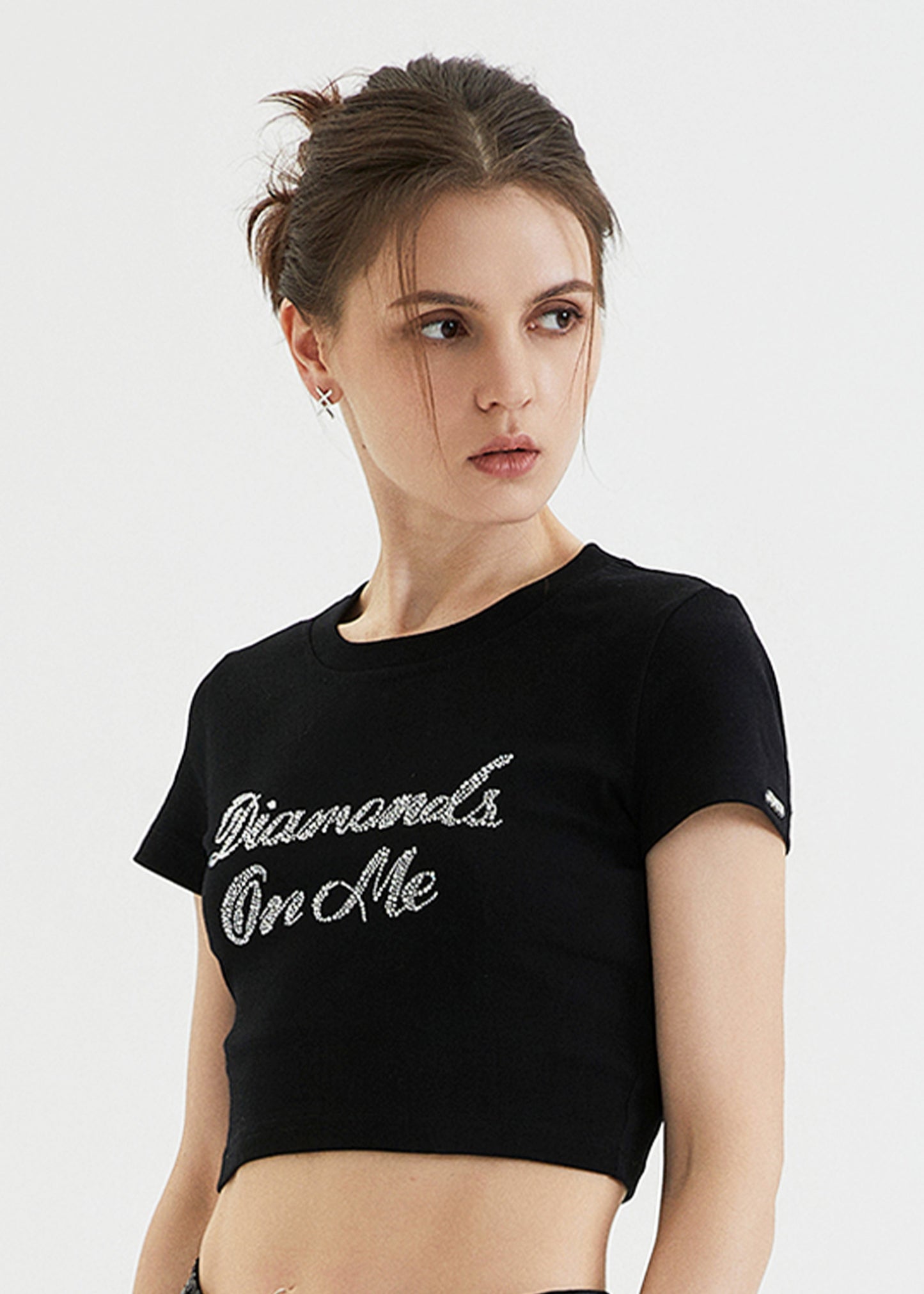 DIAMONDS ON ME SLOGAN BLACK T-SHIRT